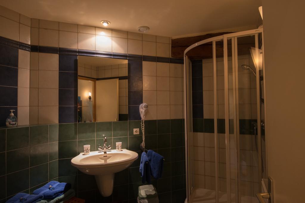 Charme Hotel La Dominotte Demigny Ruang foto