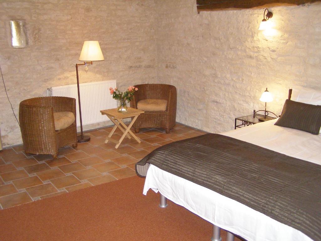 Charme Hotel La Dominotte Demigny Bagian luar foto